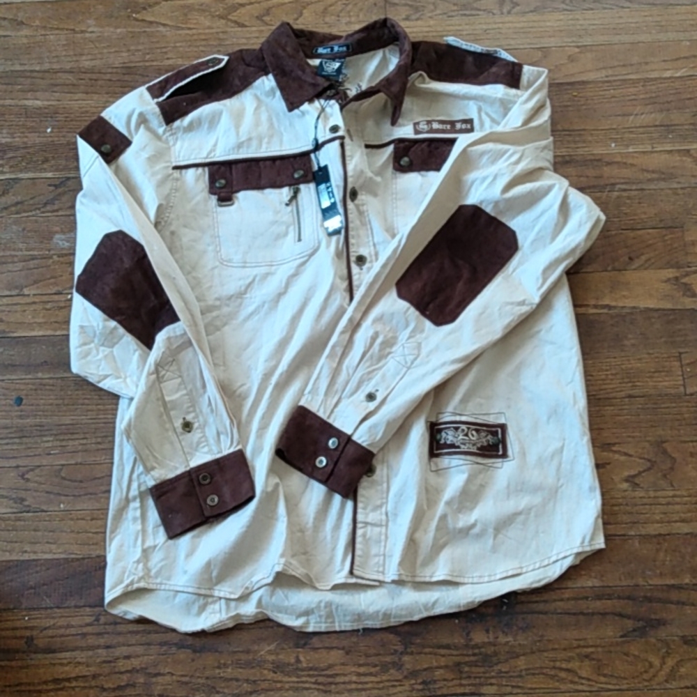 Bare fox button down